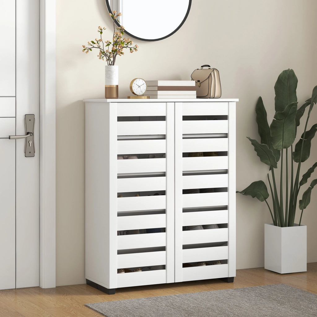 Mobile Scarpiera a 5 Livelli con 4 Ripiani Regolabili e Ante a Doghe, in Legno, 76x33Px98 cm, Bianco