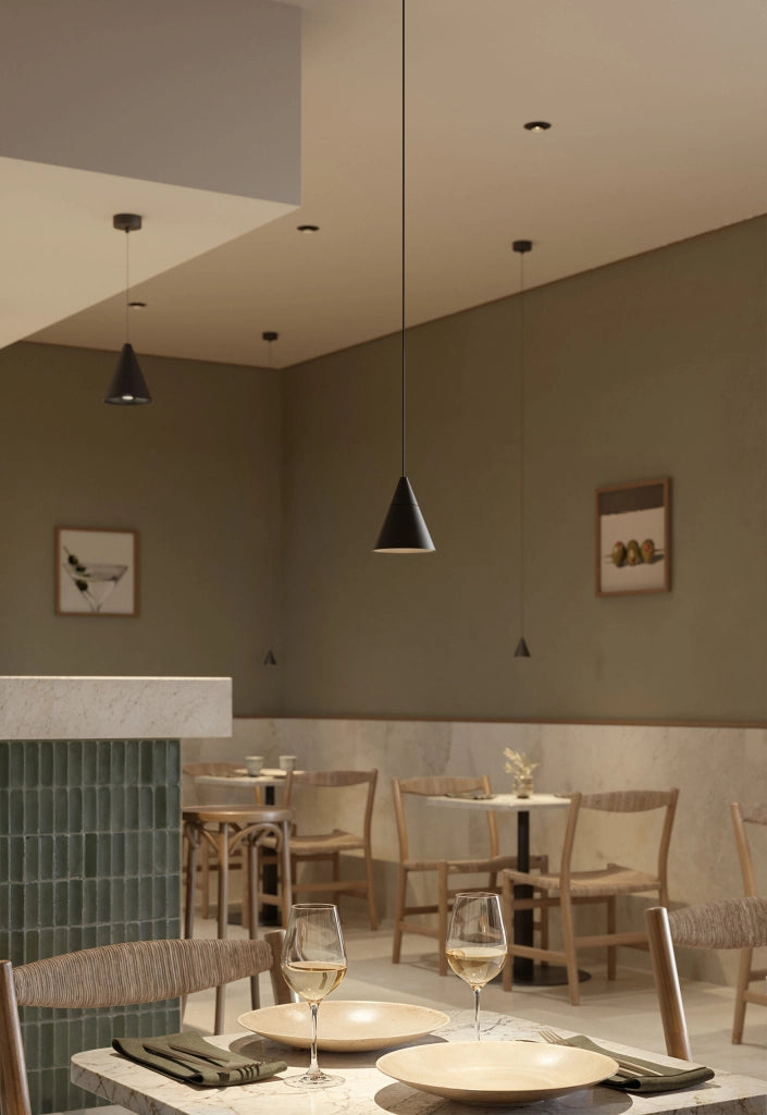 Lampada a sospensione LED Zoe Recessed 7W 38º 3000K Nero Opaco design conico professionale per illuminazione d'interni focalizzata di alta qualità
