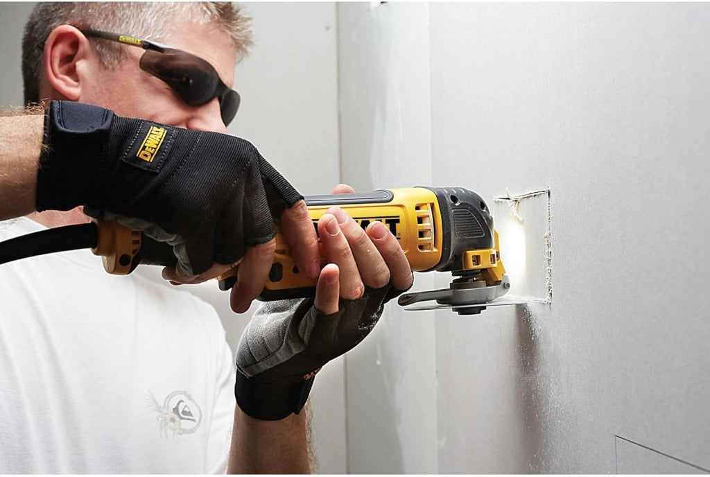DEWALT DCS355M2-QW Utensile Multifunzione 18V, 2 batterie 4.0 Ah, Valigetta TSTAK