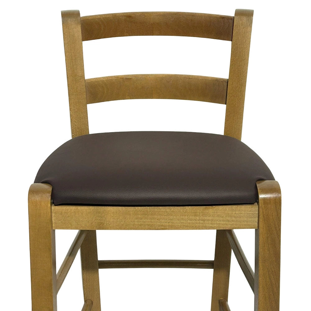 Sgabello in legno noce chiaro con schienale h 66cm con seduta similpelle marrone