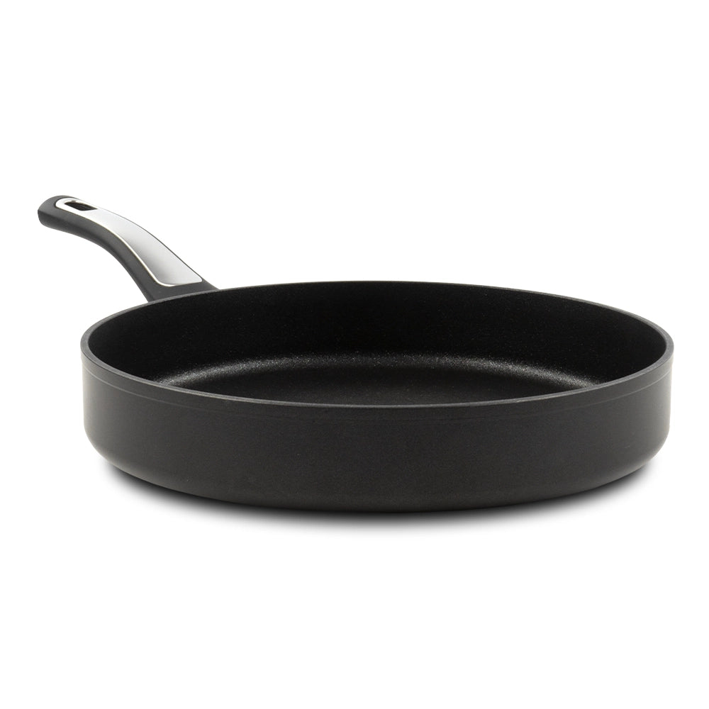 Padella Elegance Black 28 cm doppio fondo acciaio inox, manico Soft touch