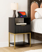 Cassettiere moderna - nera e dorata opaca - 1 pezzo - MDF e metallo - 39x29x64,8 cm