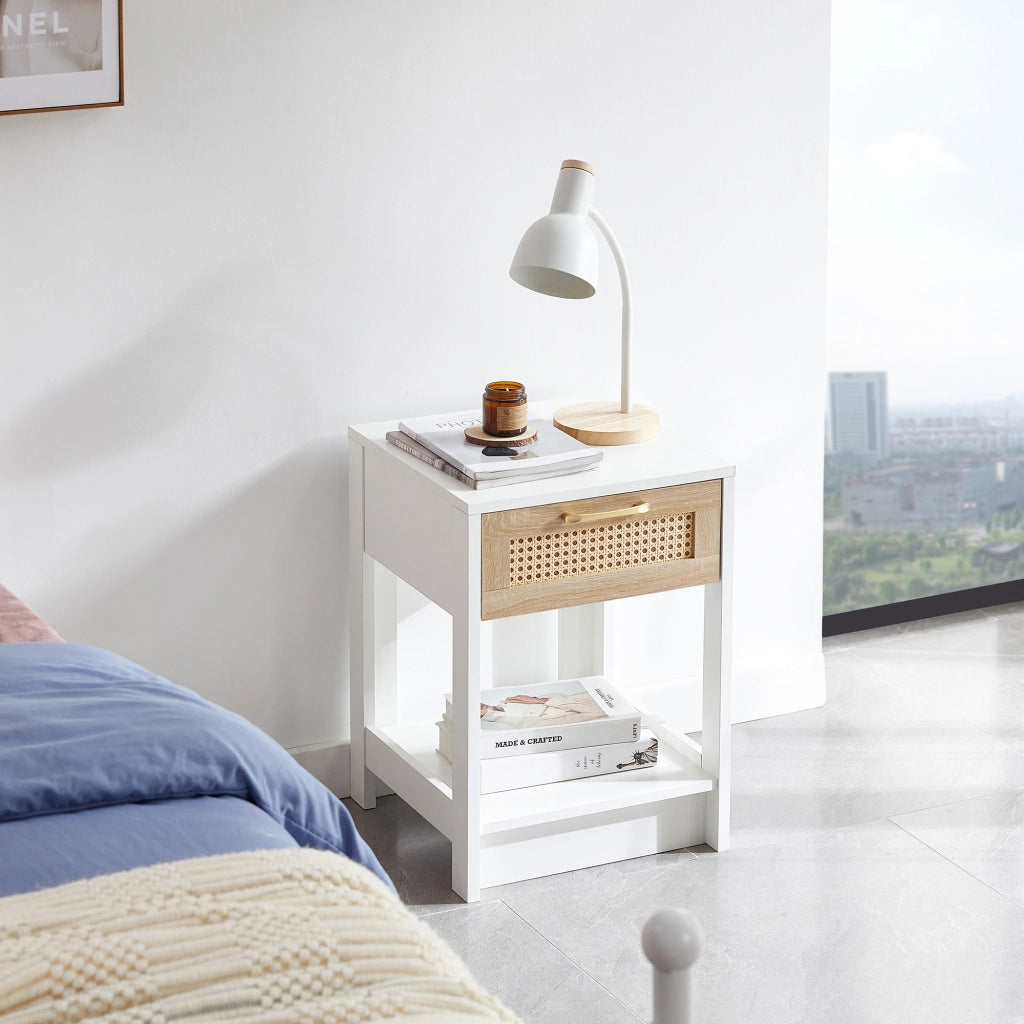 Comodino con 1 cassetto; effetto rattan; per camera da letto; in MDF; 40×40×55 cm; bianco