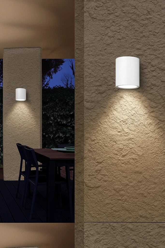 Applique da esterno a parete IP65 bianca per terrazzo e giardino con attacco GU10 luce up/down moderna