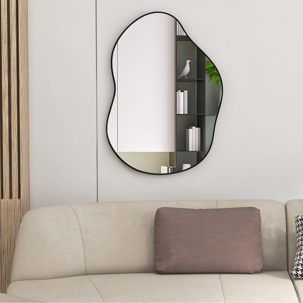 Specchio da parete asimmetrico con base posteriore premium da 78x56,5cm, Specchio da parete a forma irregolare Nero