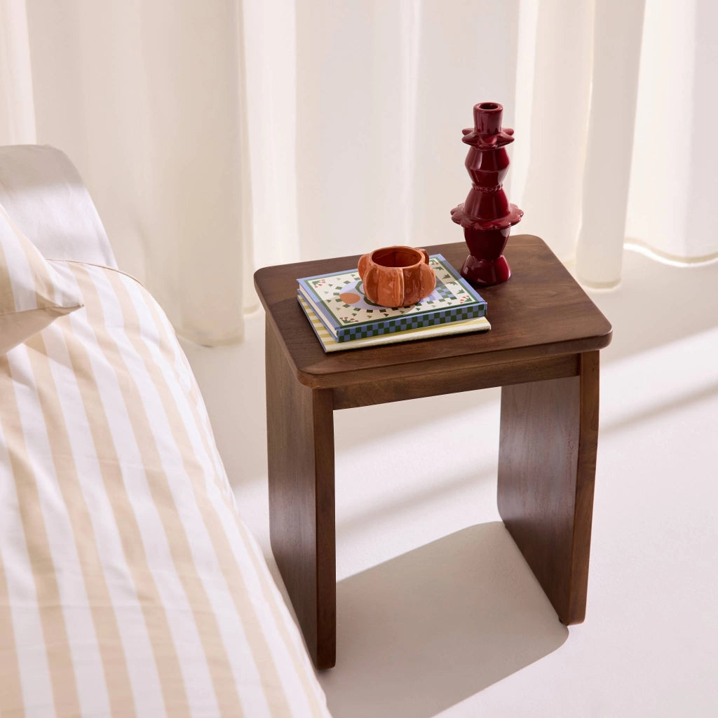 Set 2 comodini esotici in legno di acacia, noce