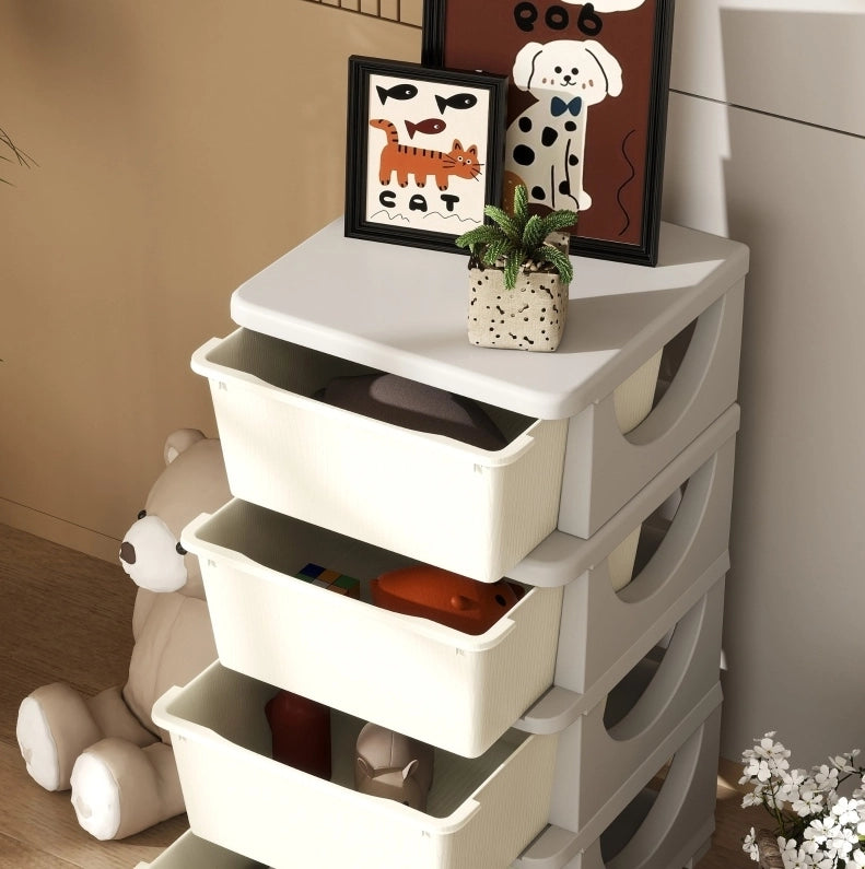 Scatola contenitore con quattro cassetti per bambini