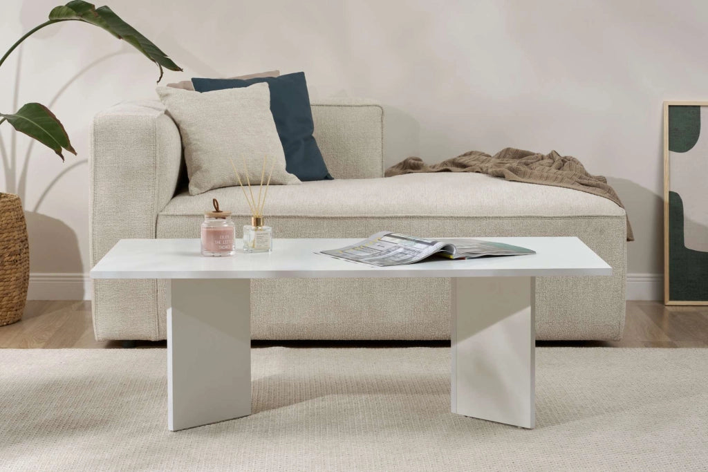 Tavolino in legno "Sabin" 119 x 60 x 40 cm - Bianco