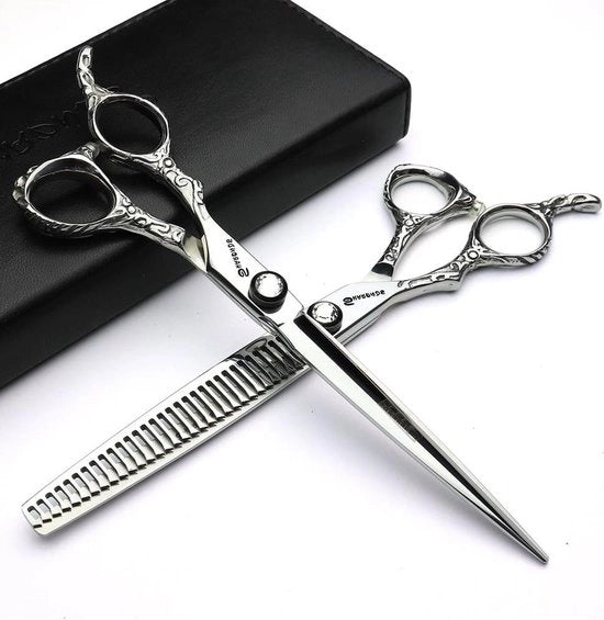 Set di forbici da barbiere professionale a 152 cm con manico argentato e testurizzato, set di forbici da barbiere con manico argentato e testurizzato, modello: -, lunghezza del manico: 152 cm, peso: - grammi, materiale: -