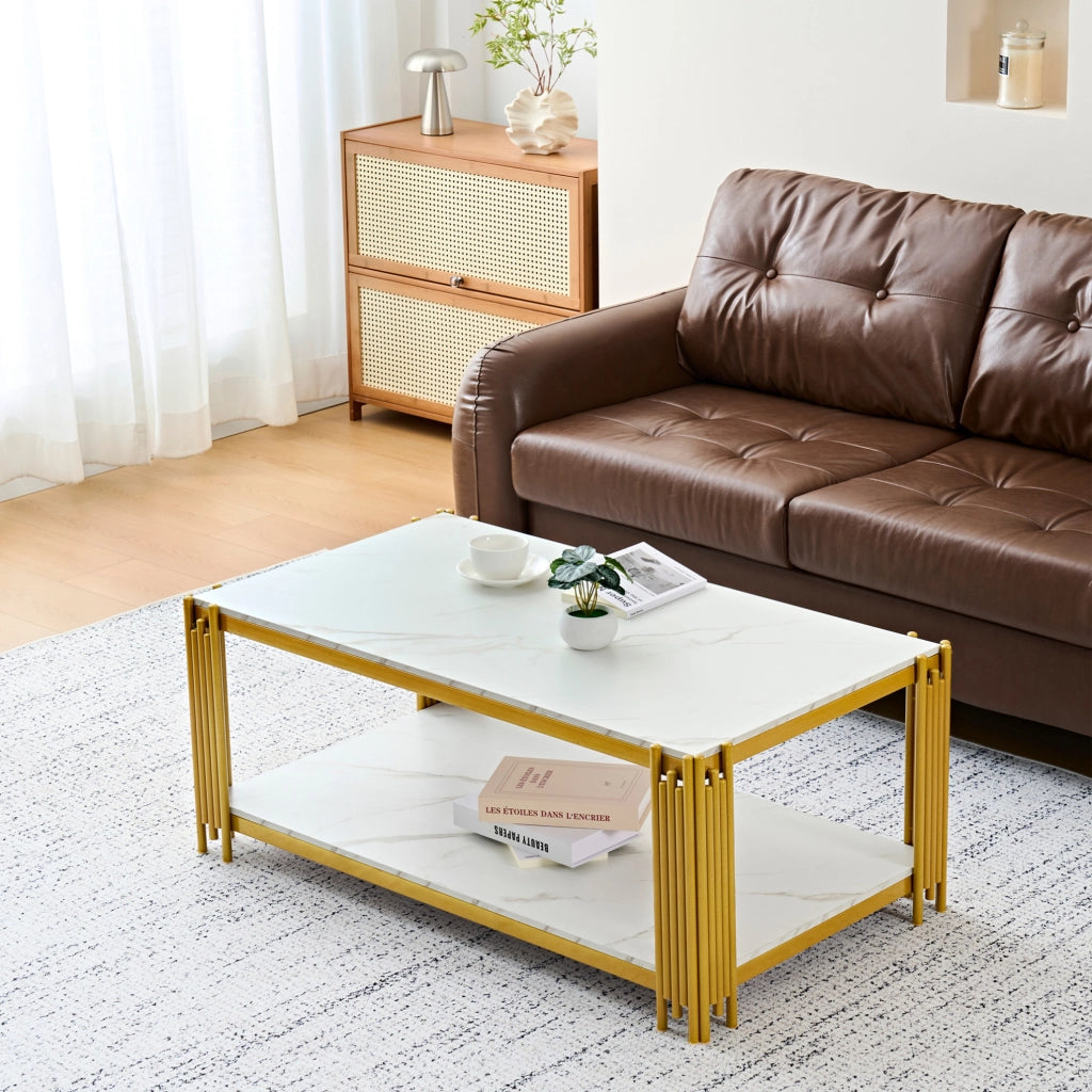 Tavolino da caffè rettangolare moderno con doppi ripiani, struttura in MDF e metallo, bianco/oro