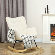 Poltrona a dondolo in velluto con braccioli, schienale alto imbottito e base in legno di faggio beige per relax