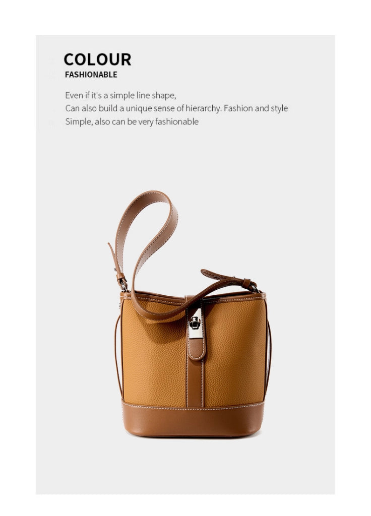 Borsa a tracolla in vera pelle da donna, colore marrone.