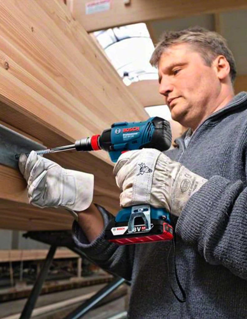 BOSCH Kit 18V BK601BAG (GDX 18V-180+GSR 18V-55+GKS 18V-LI+GST 18V-LI S+GBH 18V-21+GWS 18-125V-LI+3 x 4,0Ah+GAL18V-40+2 Borse)