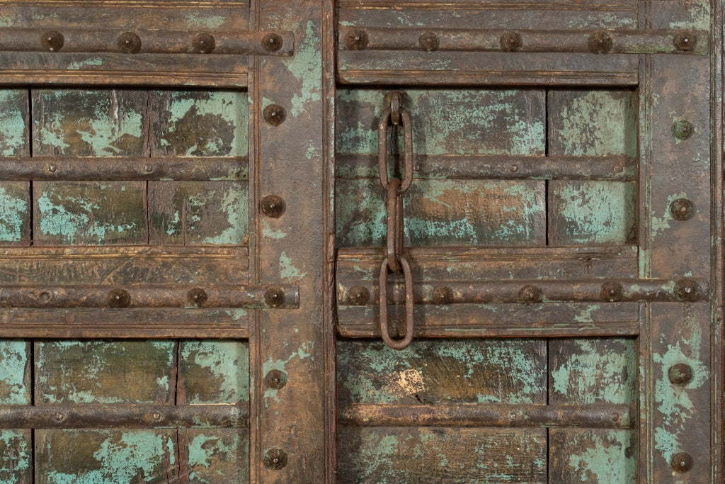 Biscottini Porta portone in legno massello e ferro da interno o da esterno vecchia e antica medievale scorrevole