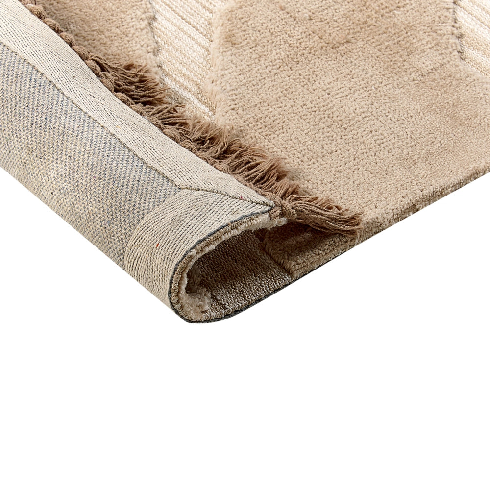 Tappeto classico in poliestere e cotone con nappe decorative beige 300 x 400 cm camera da letto soggiorno