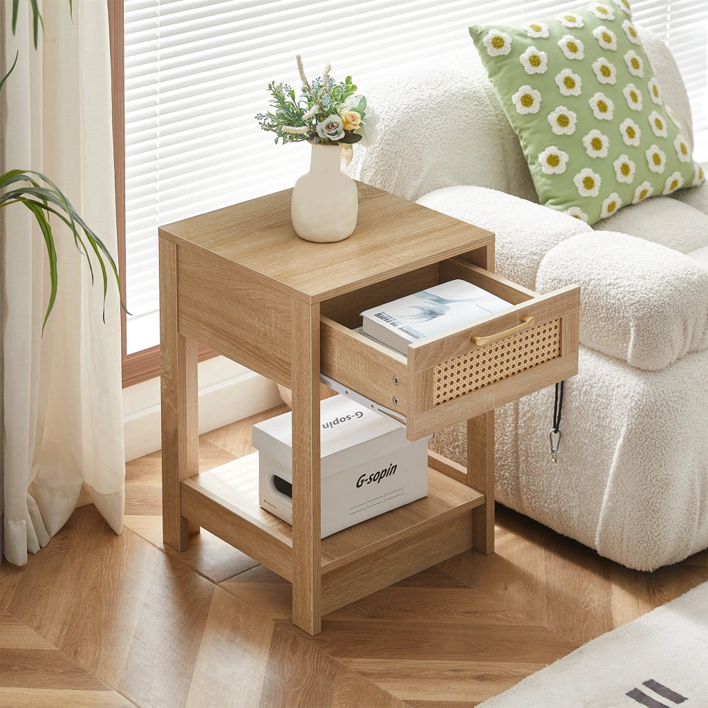 Comodino in MDF con 1 cassetto effetto rattan per camera da letto e soggiorno naturale 40 × 40 × 55 cm