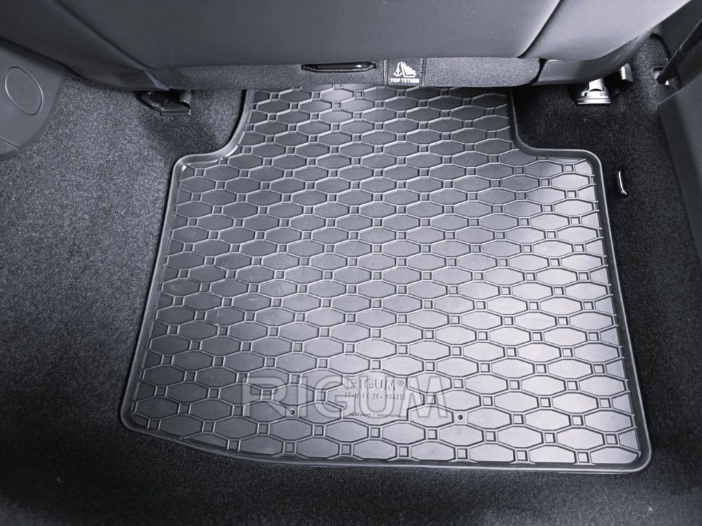Tappeti in Gomma per VW Passat B9 Avant dal 2024-