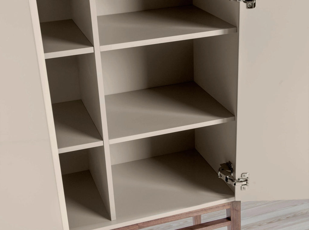 Credenza alta beige e noce