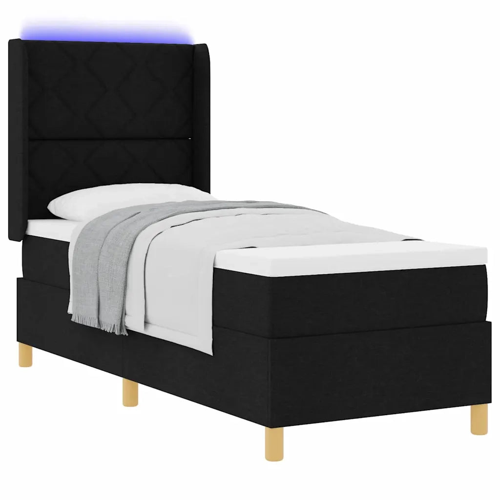 Letto a molle con materasso Nero 140 x 200 cm Tessuto