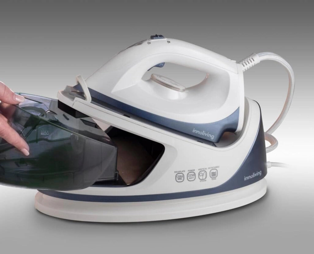 Innoliving Ferro Da Stiro INN-681 con Generatore di Vapore Continuo