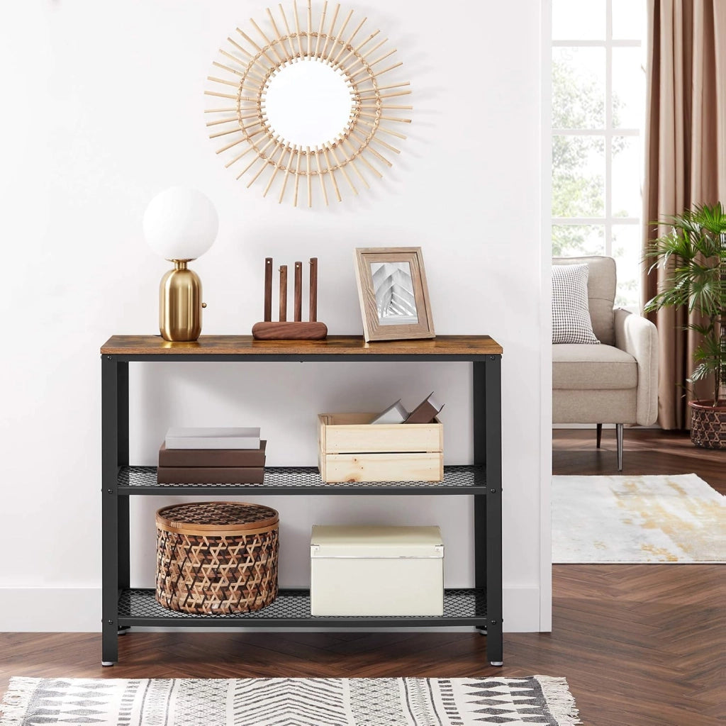 VASAGLE Tavolo da consolle, tavolino da salotto, credenza, con 2 ripiani in traliccio, per soggiorno, corridoio, 101,5 x 35 x 80 cm, telaio in acciaio, stile industriale, marrone rustico e nero
