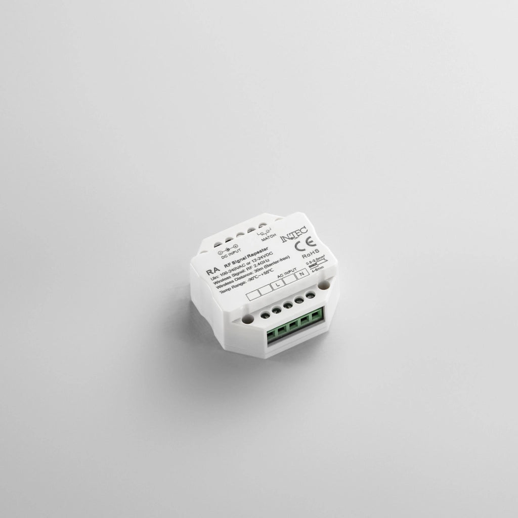 RIPETITORE DI SEGNALE RF 24G AC100-240V DC12-24V 5,2X5,2X2,6CM