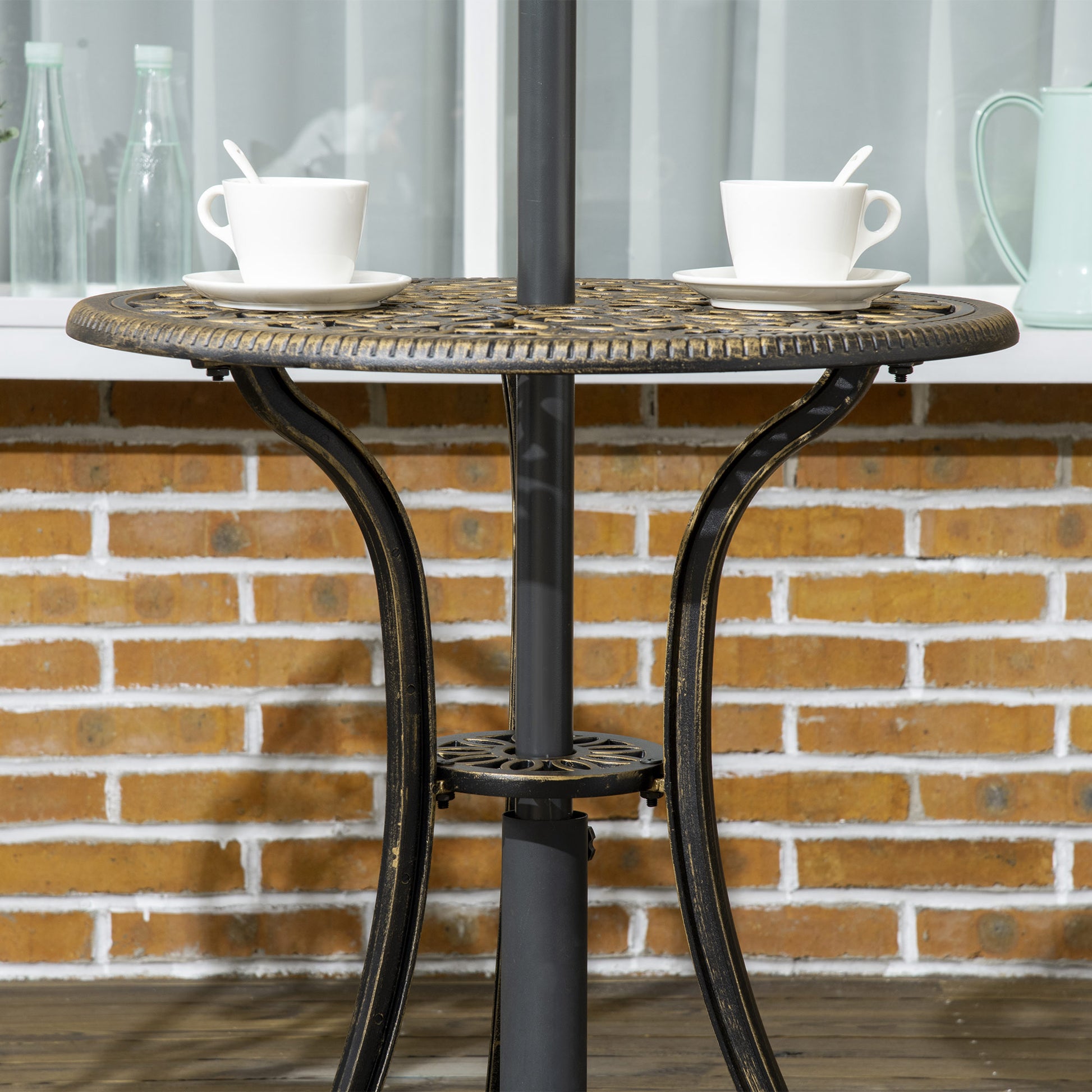 Set 3 Pezzi da Esterno con 2 Sedie da Giardino e Tavolino Rotondo con Foro per Ombrellone in Alluminio Bronzo