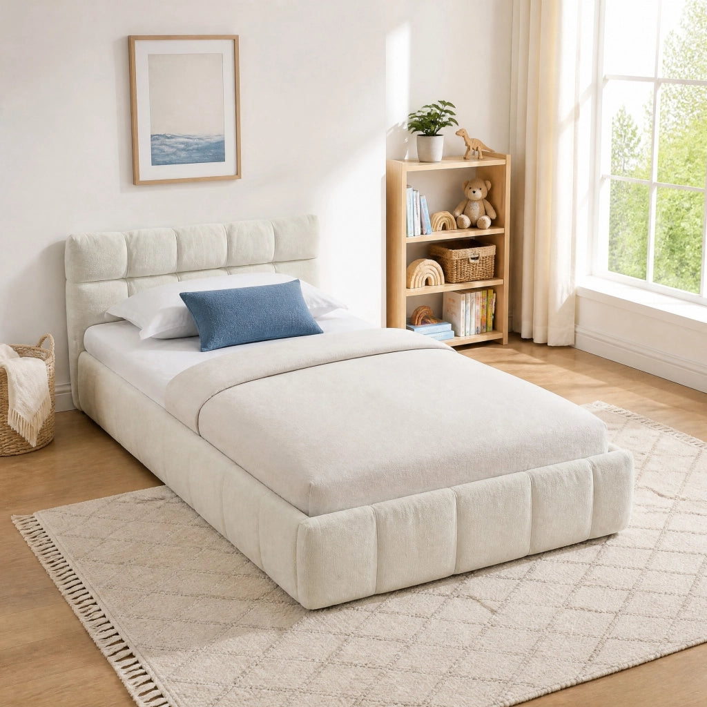 Letto singolo 90x200 cm in chenille beige con struttura in eucalipto e ferro