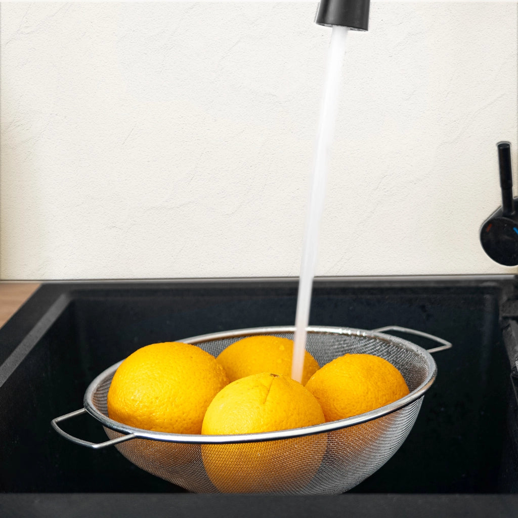 Colino KADAX da 21,5 cm in acciaio inox per verdure.