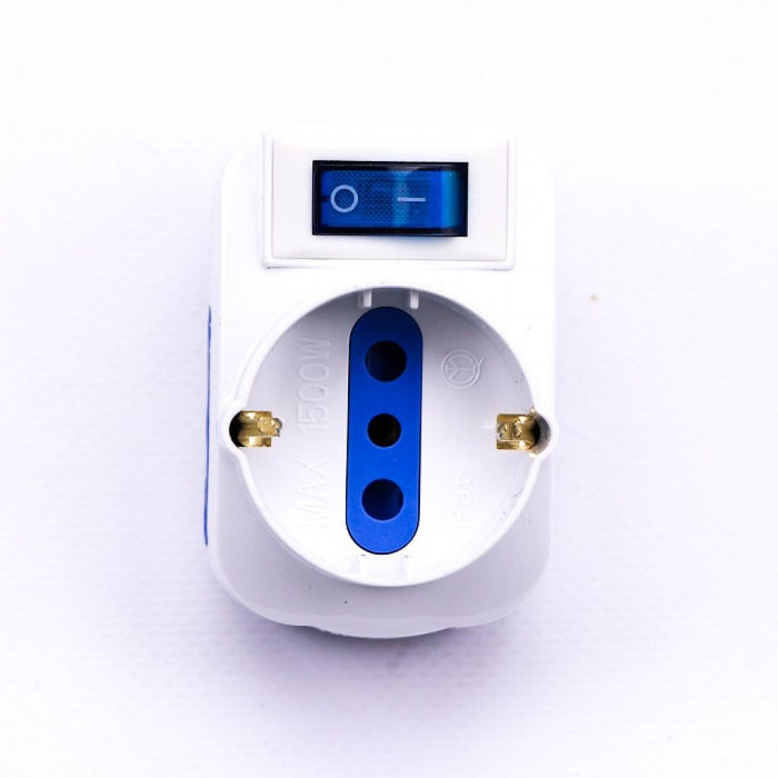 Spina Adattatore 16A 2 Prese 2p + T 10/16A Bipasso + 1 preca/Schuko con interruttore