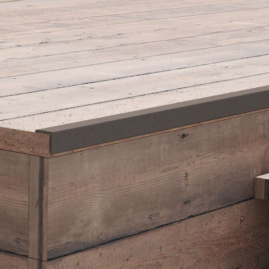 Profili Angolari per Bordi 5 pz in WPC 170 cm Marrone Scuro 45022