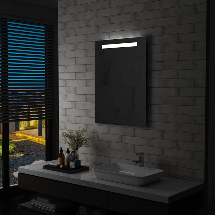 Specchio da Parete a LED per Bagno 60x80 cm 144709