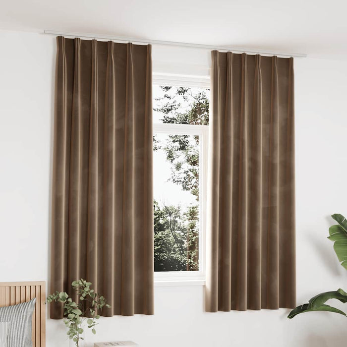 Tende Oscuranti con Ganci 2 pz Beige in Velluto 140x175 cm 134508
