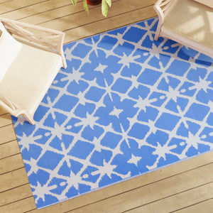 Tappeto da Esterno ARAKIL Blu e Bianco 140x200 cm in PP 317028