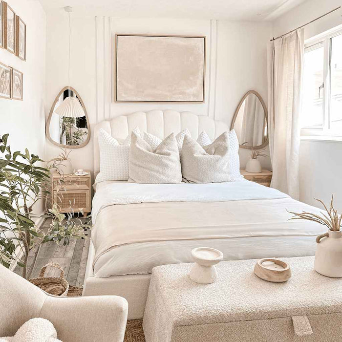 Comodini 2 pz Marroni Legno Massello di Pino e Rattan Naturale 345611