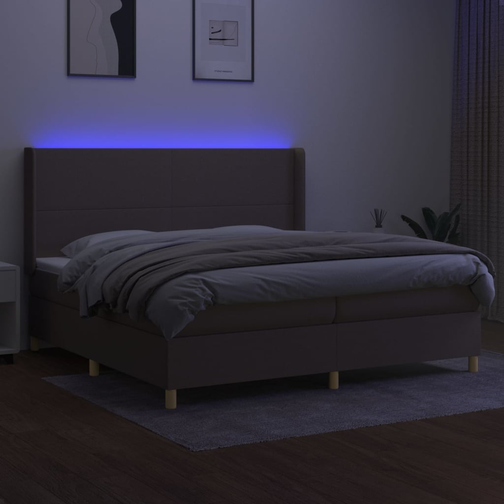Letto a Molle Materasso e LED tortora 200x200cm in Tessuto 3138745