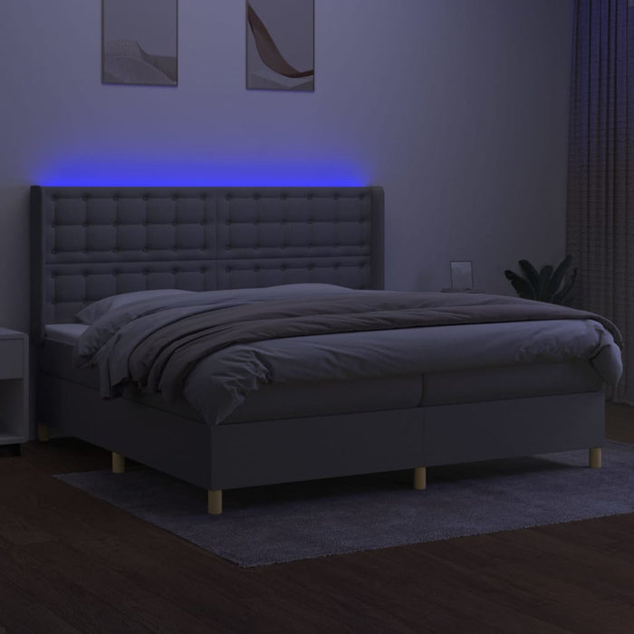 Letto a Molle Materasso e LED Grigio Chiaro 200x200 cm Tessuto 3139221