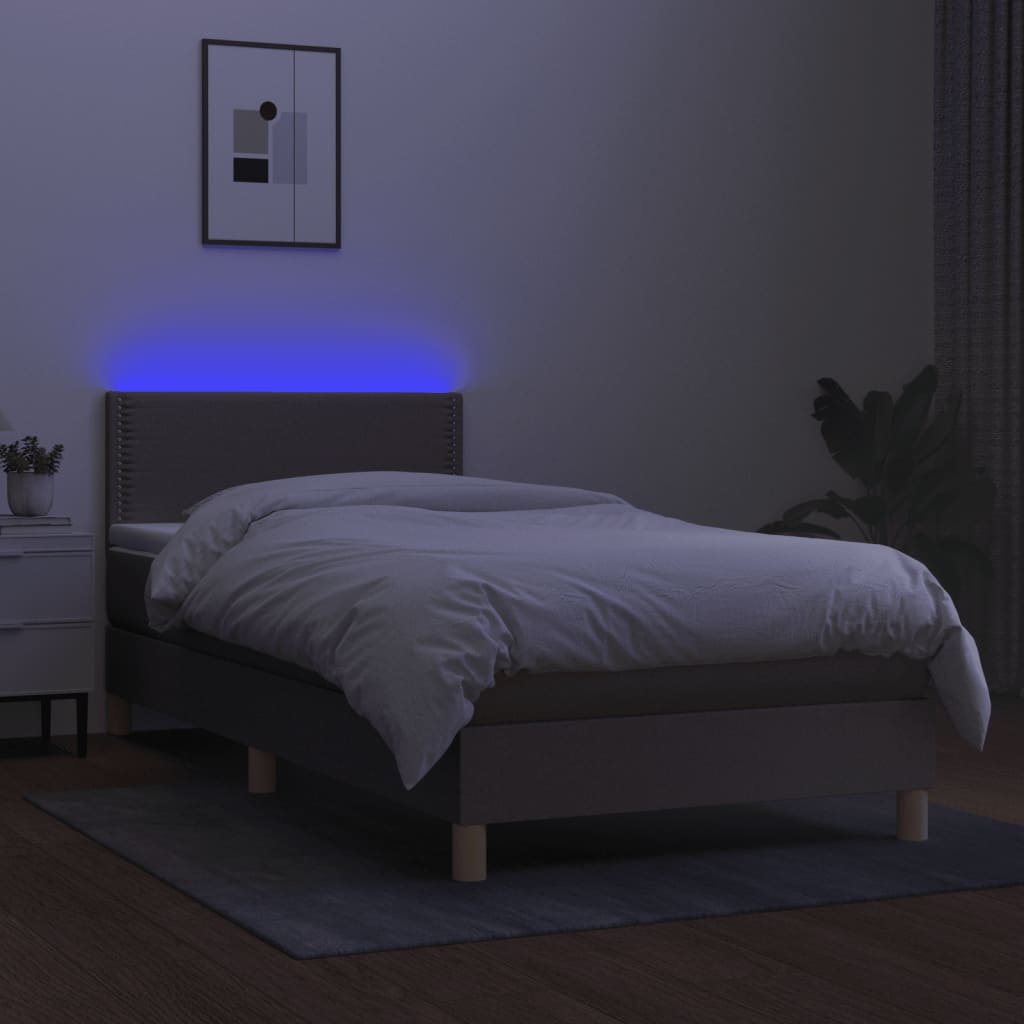 Letto a Molle con Materasso e LED Tortora 90x200 cm in Tessuto 3133609