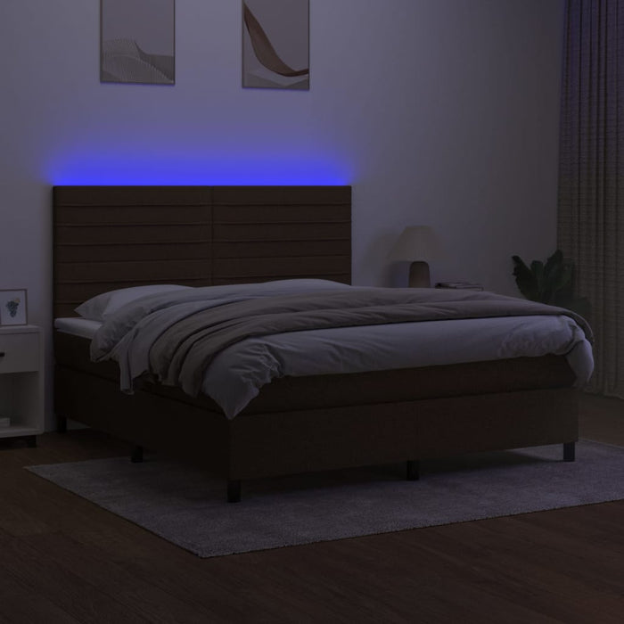 Letto a Molle Materasso e LED Marrone Scuro 160x200 cm Tessuto 3134968