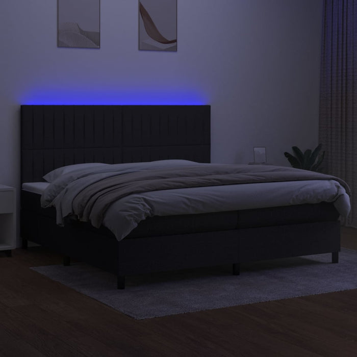 Letto a Molle Materasso e LED Nero 200x200cm in Tessuto 3135063