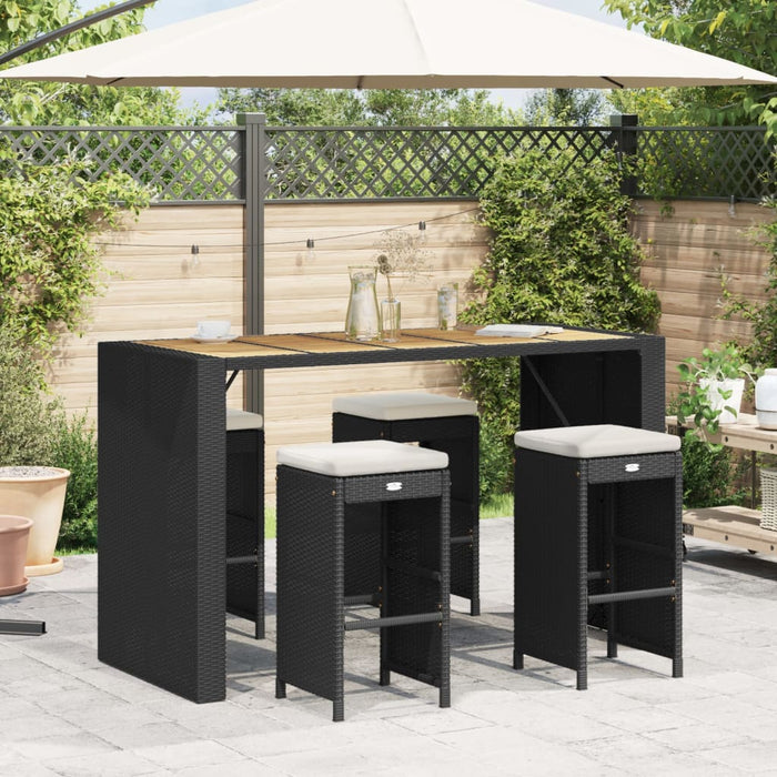 Sgabelli da Bar con Cuscini 4 pz Neri in Polyrattan 368689