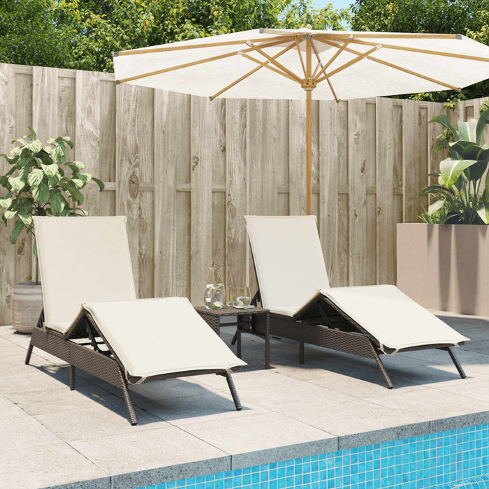 vidaXL Lettini Prendisole 2 pz con Tavolino Marrone in Polyrattan
