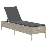Lettino Prendisole 2 pz con Cuscini Grigio Chiaro in Polyrattan
