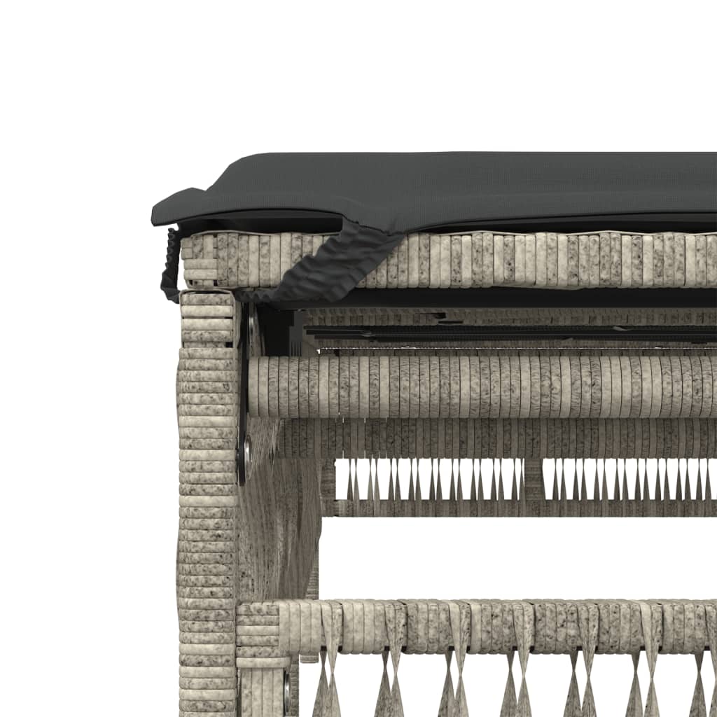 Lettino Prendisole 2 pz con Cuscini Grigio Chiaro in Polyrattan