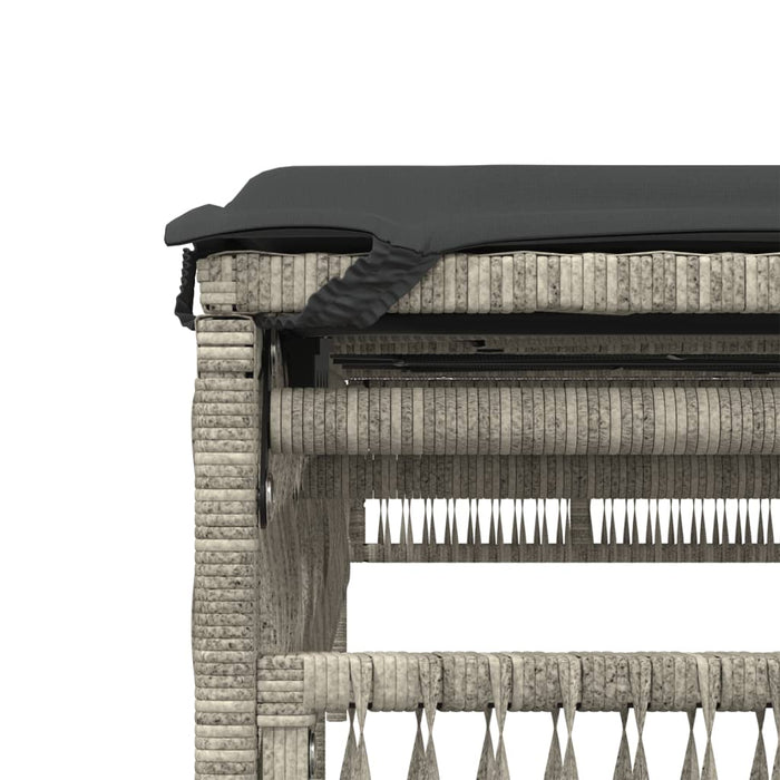 Lettino Prendisole 2 pz con Cuscini Grigio Chiaro in Polyrattan