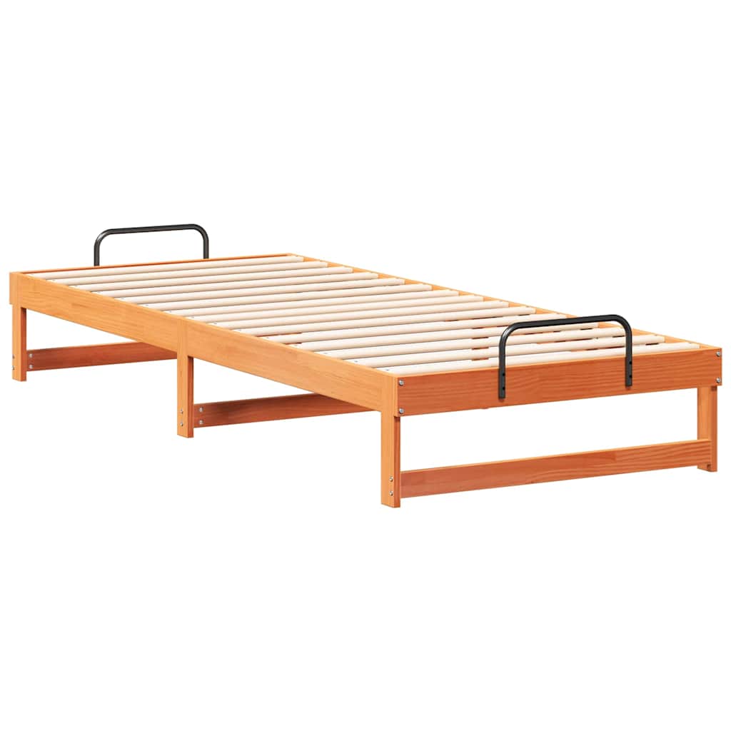 vidaXL Struttura Letto con Manici Marrone Legno di pino massello