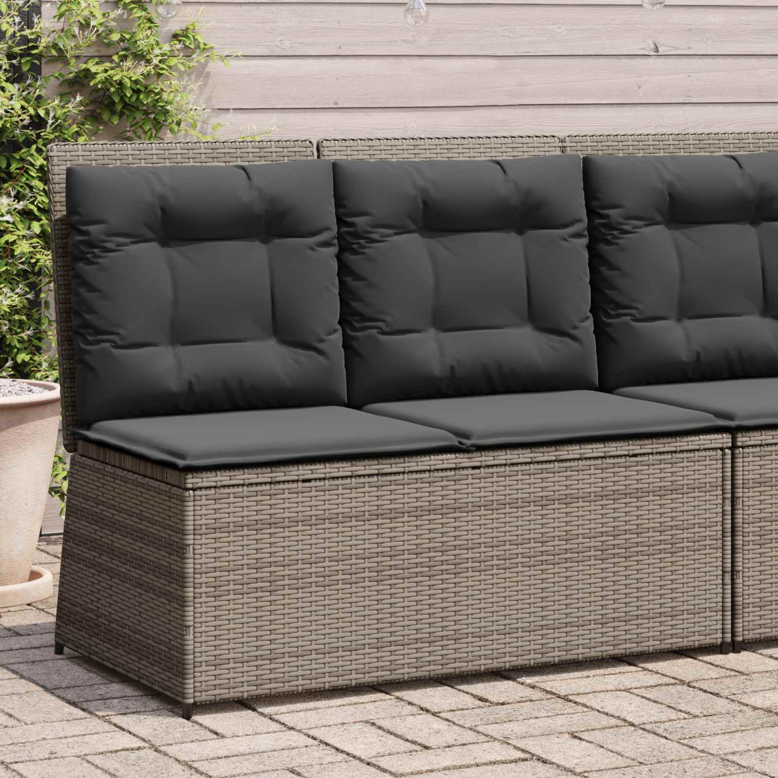 Panchina da giardino con cuscino Grigio Poly Rattan 3394469