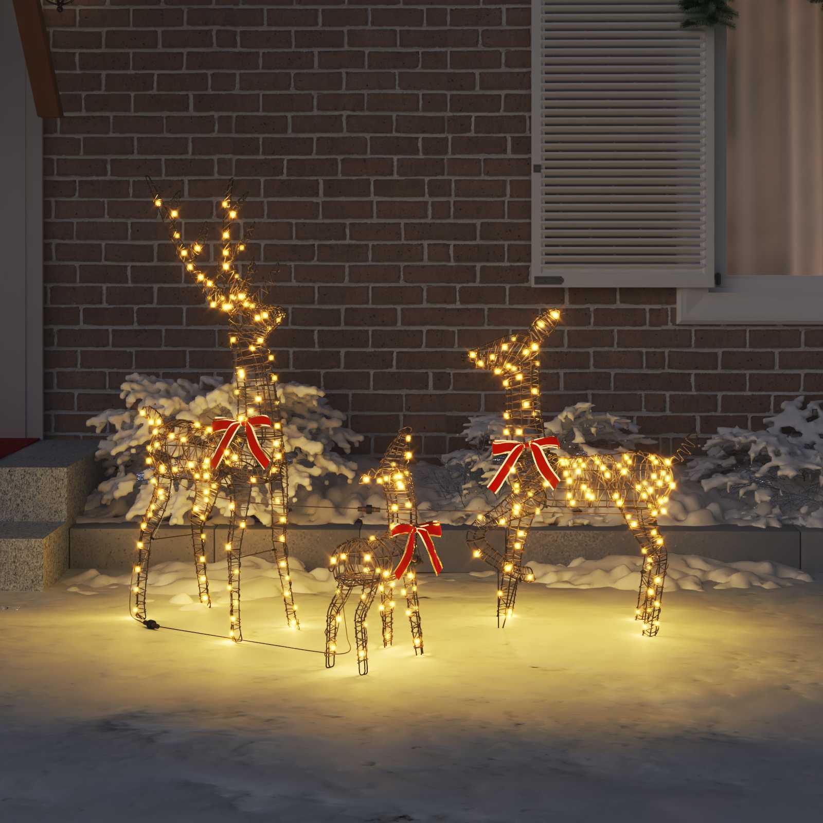 Famiglia di Renne 3 pcs Bianco caldo 67 x 26 x 127 cm Rattan 42019052