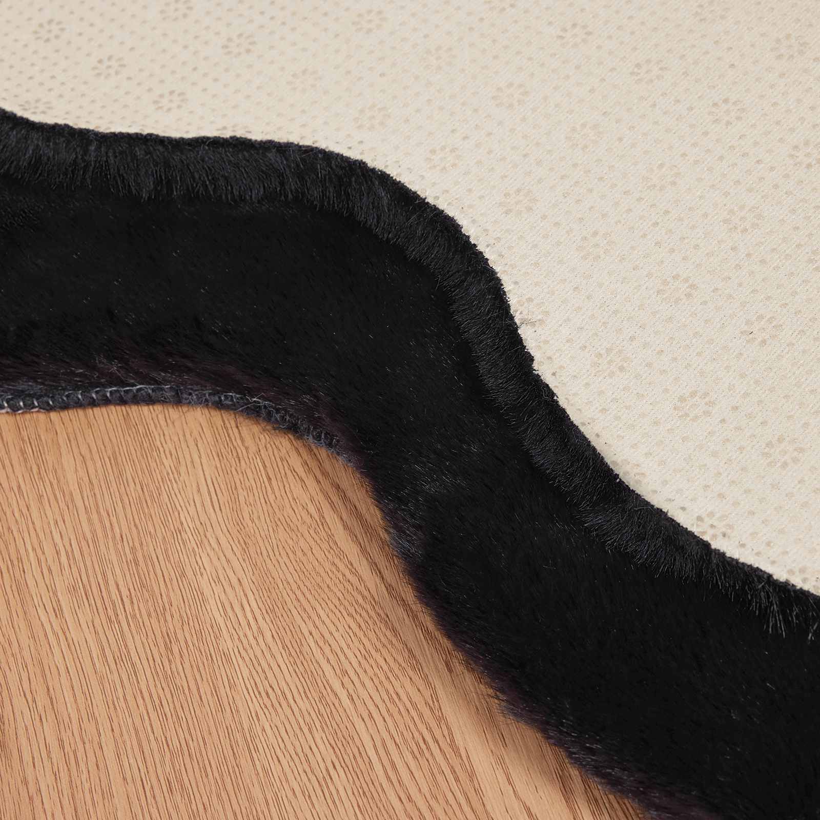 Tappeto in Pelliccia Sintetica di Coniglio Olite Nero 42021738