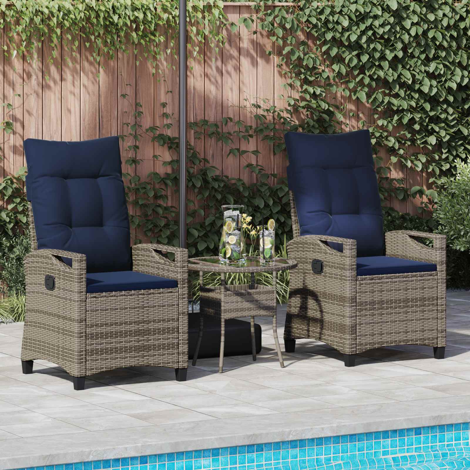 Sedia da Giardino 2 pcs grigio e blu navy 56 x 60 x 112 cm 42026837